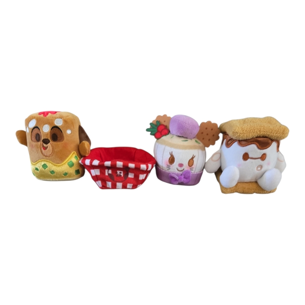 EC DISNEY MUNCHLINGS *LOT* OF 4